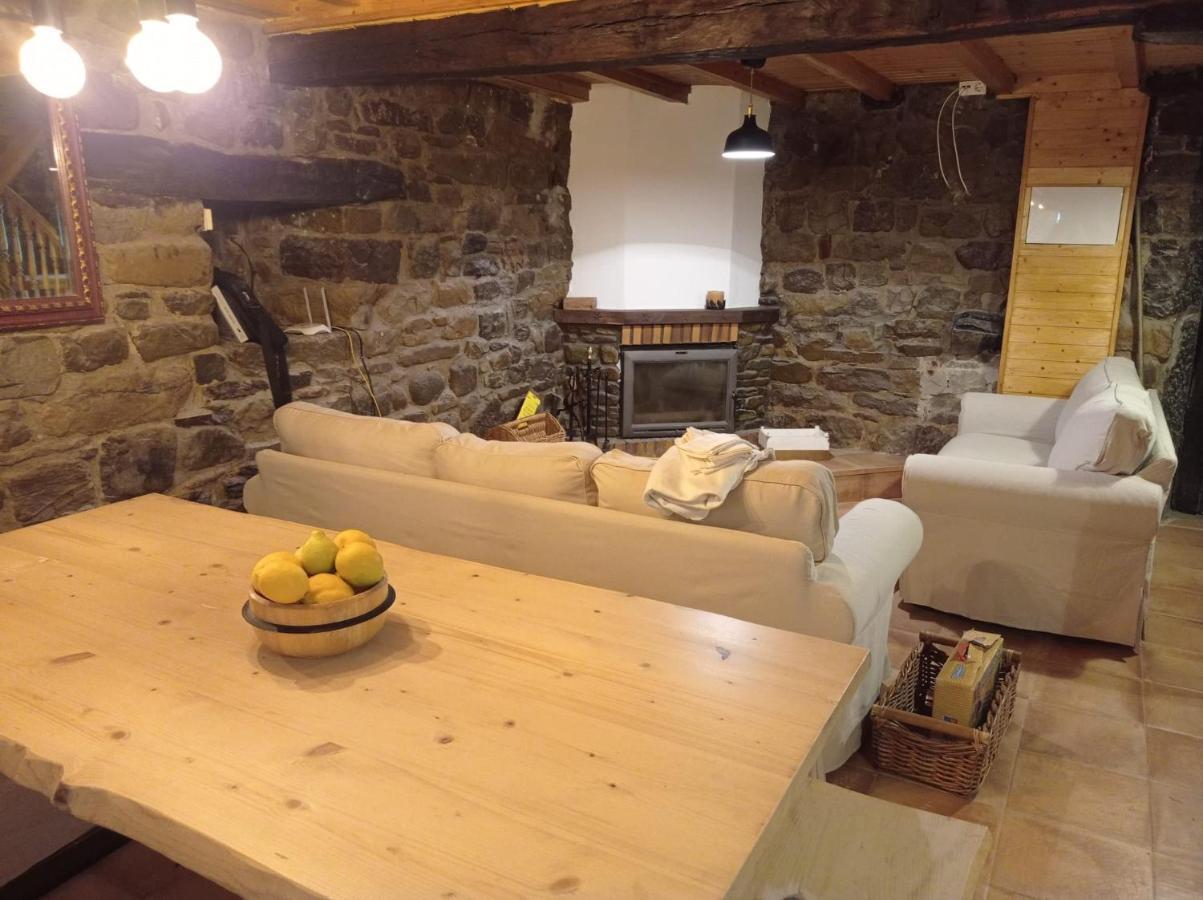 Amplia Y Comoda Casa De Piedra Con Porche Y Jardin San Roque de Ríomiera Zewnętrze zdjęcie