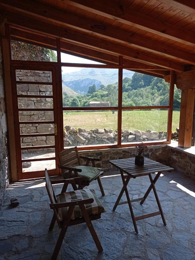 Amplia Y Comoda Casa De Piedra Con Porche Y Jardin San Roque de Ríomiera Zewnętrze zdjęcie