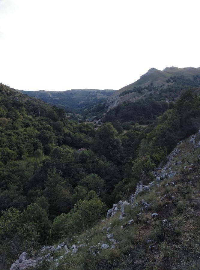 Amplia Y Comoda Casa De Piedra Con Porche Y Jardin San Roque de Ríomiera Zewnętrze zdjęcie