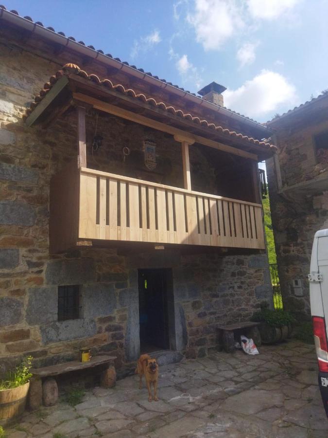 Amplia Y Comoda Casa De Piedra Con Porche Y Jardin San Roque de Ríomiera Zewnętrze zdjęcie