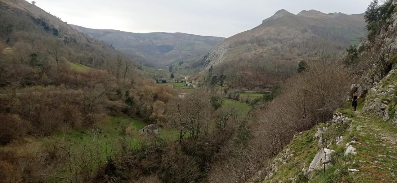 Amplia Y Comoda Casa De Piedra Con Porche Y Jardin San Roque de Ríomiera Zewnętrze zdjęcie